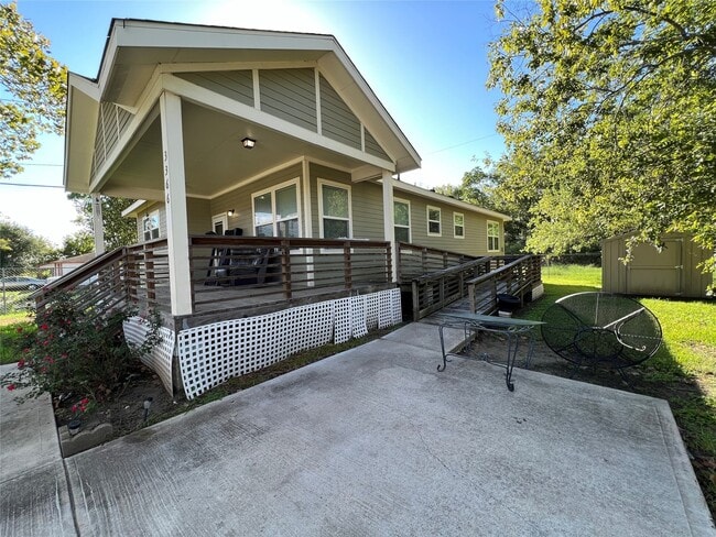 Foto del edificio - 3366 Airport Blvd