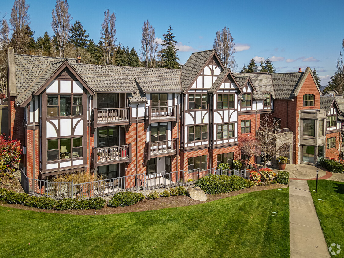 Primary Photo - Bristol View Apartments