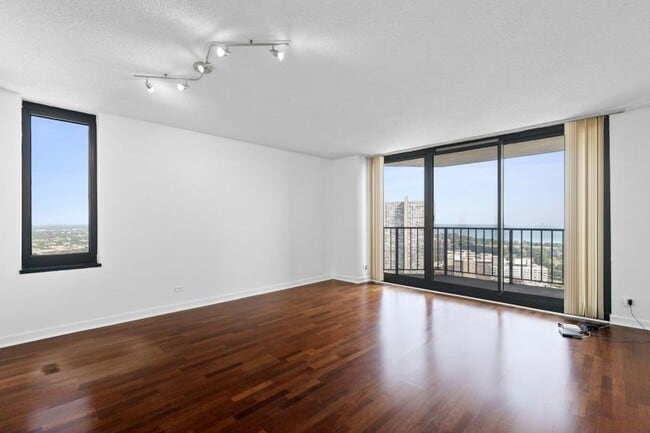1 bedroom in Chicago IL 60613 - 1 bedroom in Chicago IL 60613 Apartment