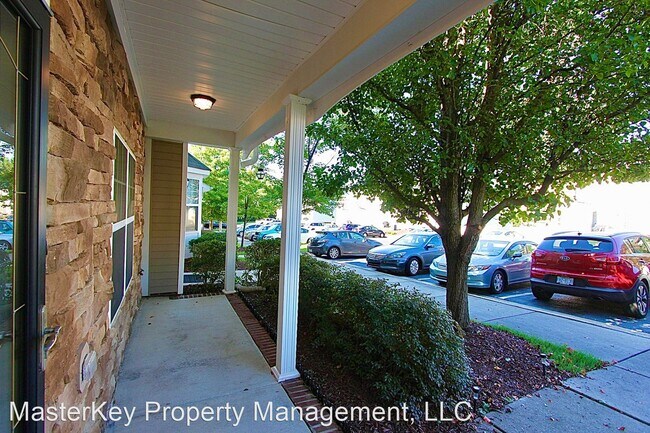 Building Photo - 3 br, 2.5 bath House - 508 Bayou Ct