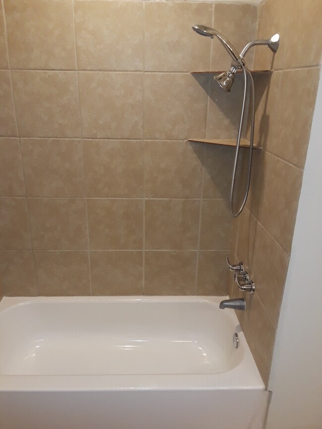 Foto del edificio - 7832 Elvera St