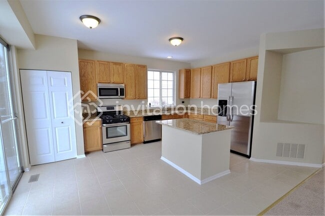 Building Photo - 2251 Keating Dr