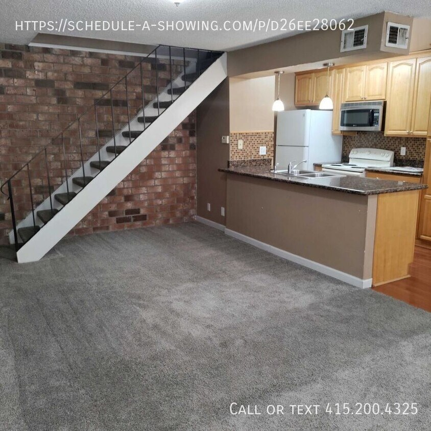 Foto principal - Cozy 2 bedroom Ready for Move In!!