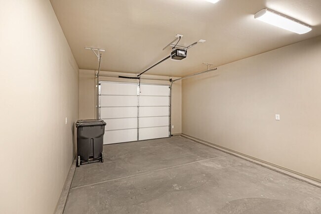 Foto del edificio - 901 Adams Ave