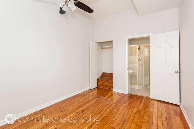 Building Photo - 2204 N Clybourn Ave