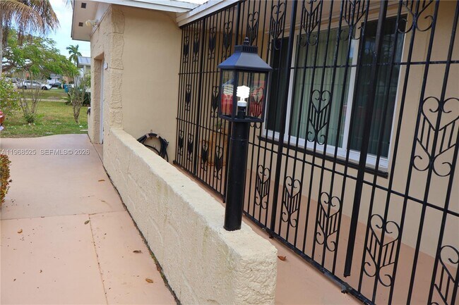 Foto del edificio - 11730 SW 192nd St