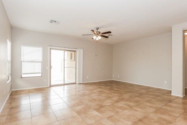 Building Photo - 5418 W Pollack St