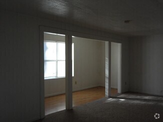 Building Photo - 6332 Igo Rd