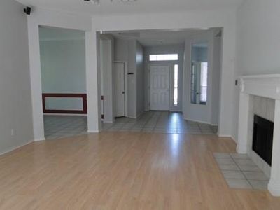 Building Photo - 7100 Chaucer Dr