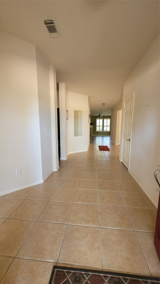 Foto del edificio - 17906 Castle Heath Ln