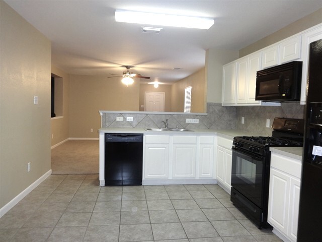 Foto del edificio - 21230 Shadow River Ln