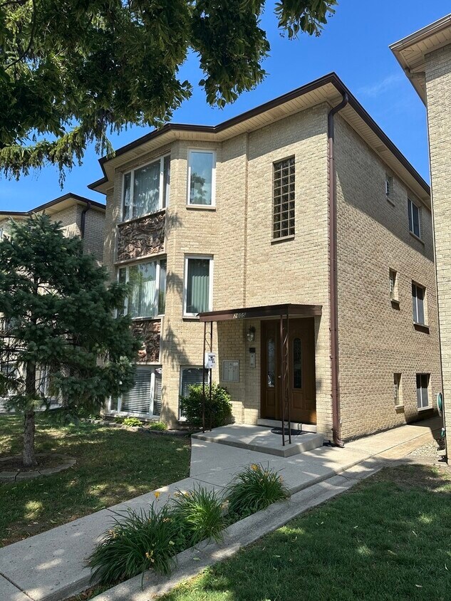 Foto principal - 2605 N 76th Ave