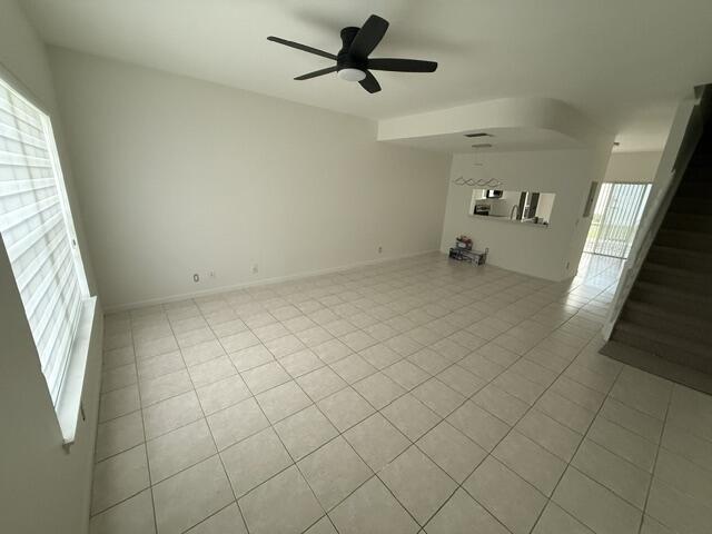 Foto del edificio - 5602 NW 99th Way