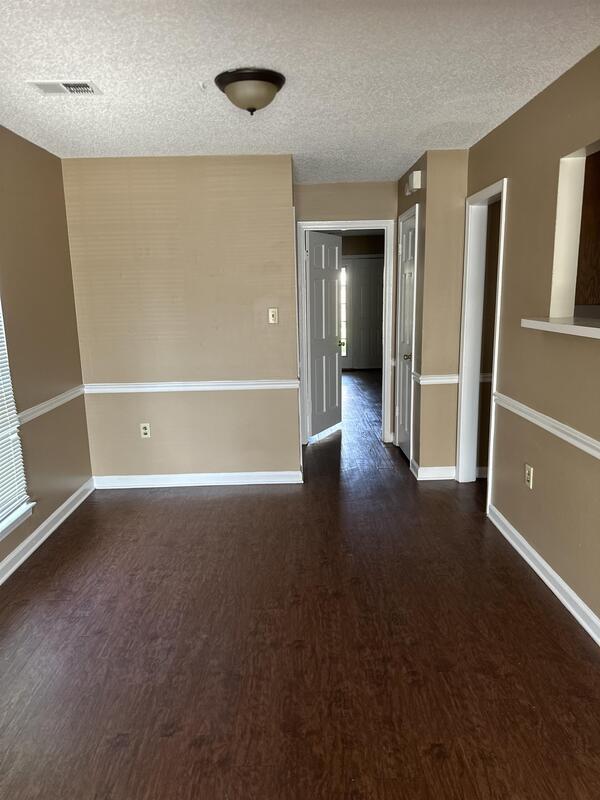 Foto del edificio - 4407 Forest Valley Cove
