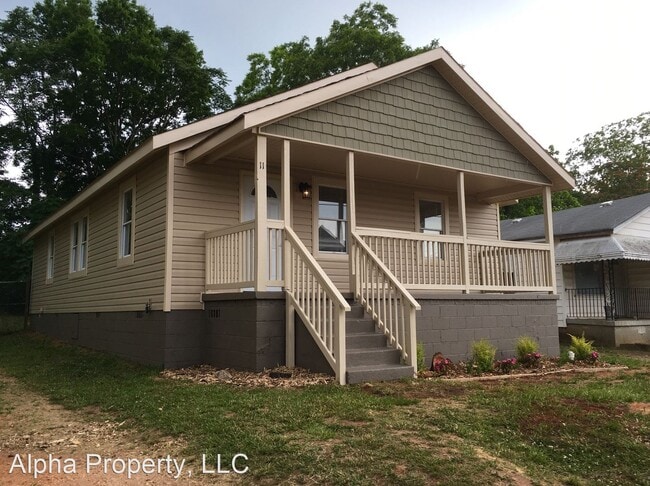 Building Photo - 3 br, 2 bath House - 11 Pack Street
