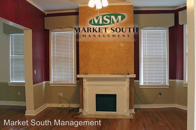 Foto del edificio - 3 br, 1.5 bath House - 752 E. Duffy Street