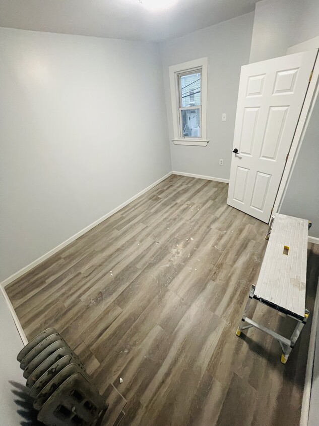 Building Photo - 46 Reynolds Ave