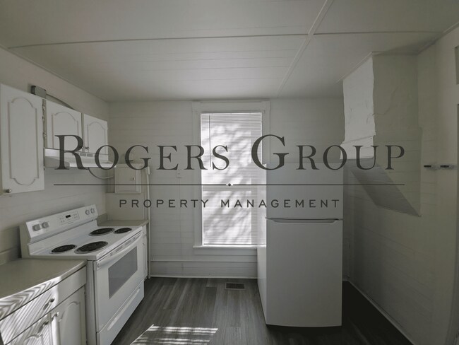 Foto del edificio - 121 Burwell Ave