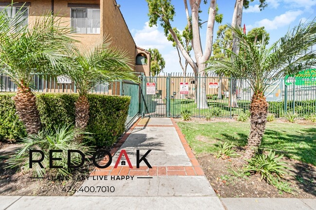 Foto del edificio - 17341 Hurley St