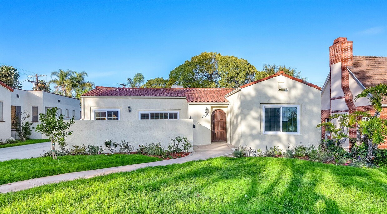 Hermosa casa española - 10281 Dunleer Dr