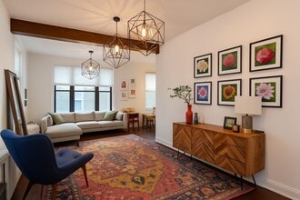 Building Photo - 407 Monastery Pl