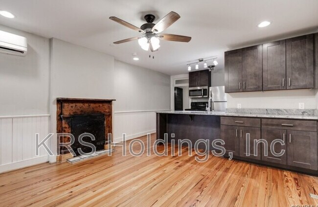 Foto del edificio - 338 S Laurel St