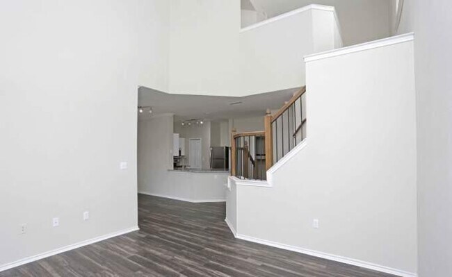 Building Photo - 3 bedroom in Lewisville TX 75067