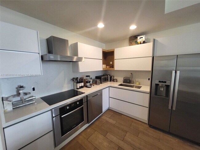 Photo - 2100 Park Ave Apartment