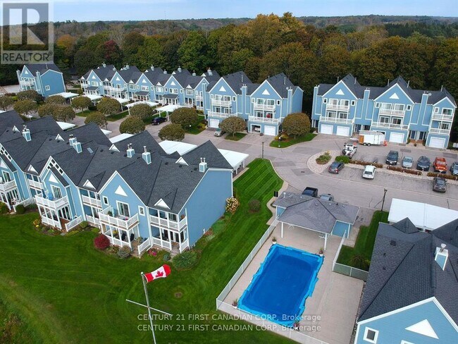 Photo du bâtiment - 374-374 Front St