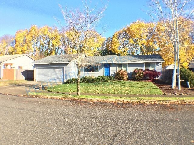 Primary Photo - 2502 NE Hale Ave
