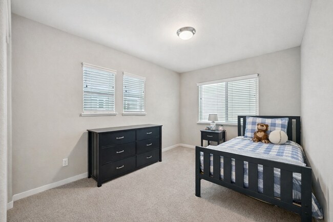 Foto del edificio - 816 Wellington Pl