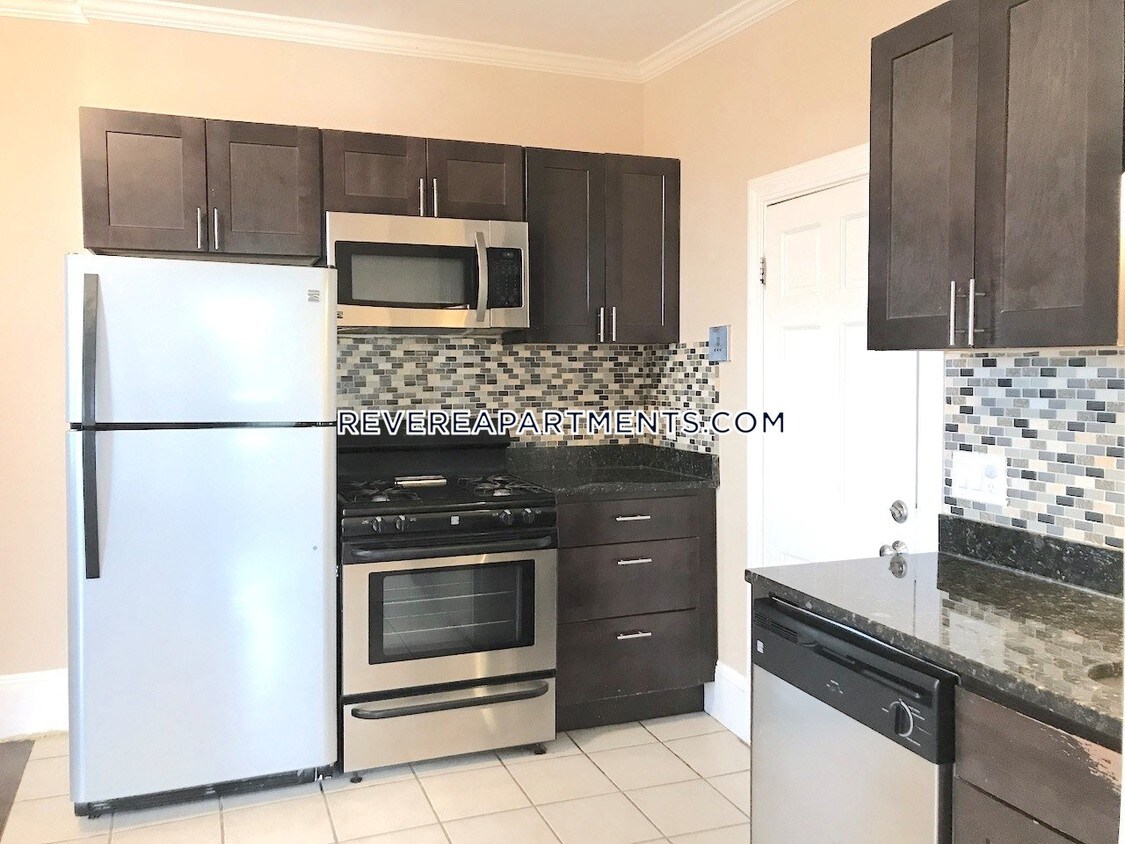 Foto principal - 286 Revere St