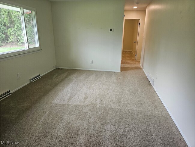 Foto del edificio - 3797 Everett Rd