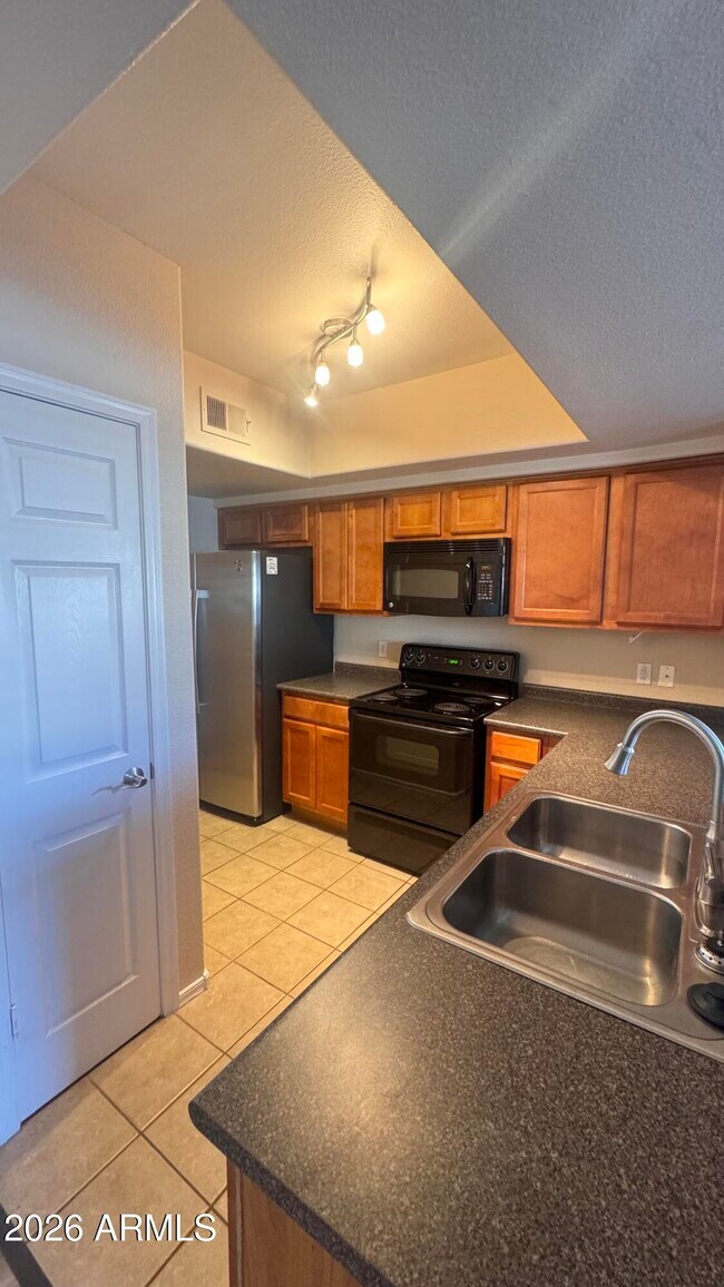 Foto del edificio - 15095 N Thompson Peak Pkwy