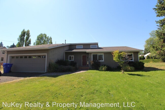 Building Photo - 4 br, 3 bath House - 323 W. Graves Rd.