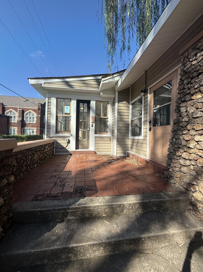 Foto del edificio - 413 44th St Ensley