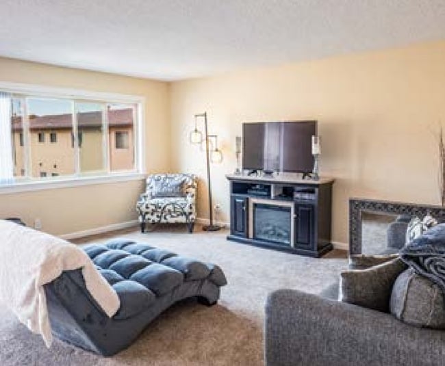 Interior Photo - Parkway Plaza Apartments