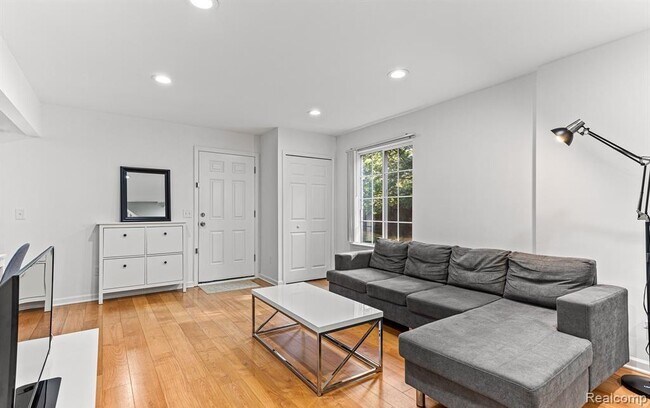 Foto del edificio - 47086 Auburn Ct