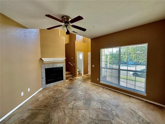 Foto del edificio - 3570 Loblolly Pl