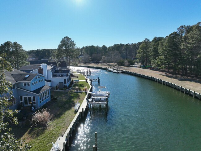 Building Photo - 21 N Pintail Dr