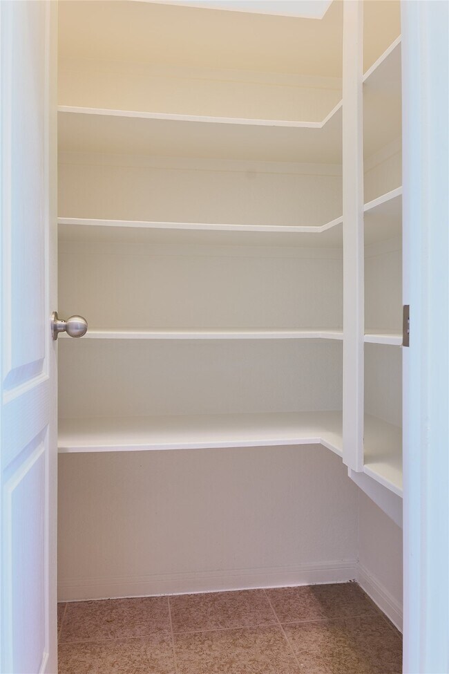 Foto del edificio - 24215 Courtland Oaks St