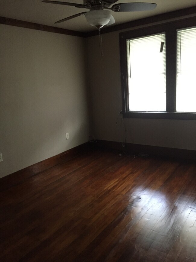 Foto del edificio - 1050 N Booth St