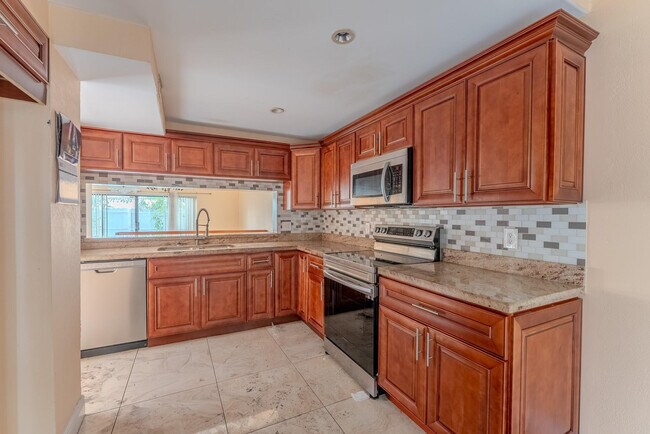 Foto del edificio - 626 NE 195th St