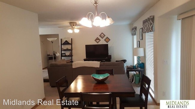 Foto del edificio - 710 Tupelo Ln