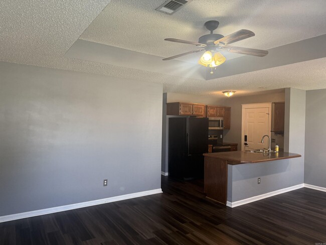 Building Photo - 111 Butterfield Crossing