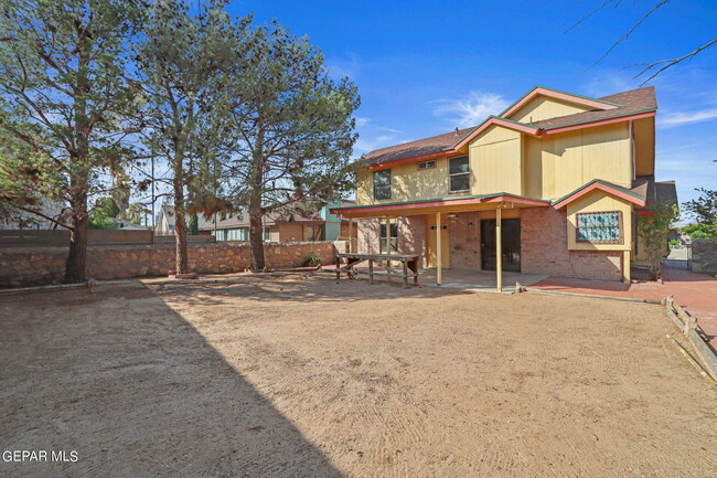 Building Photo - 1433 Sierra De Oro Dr