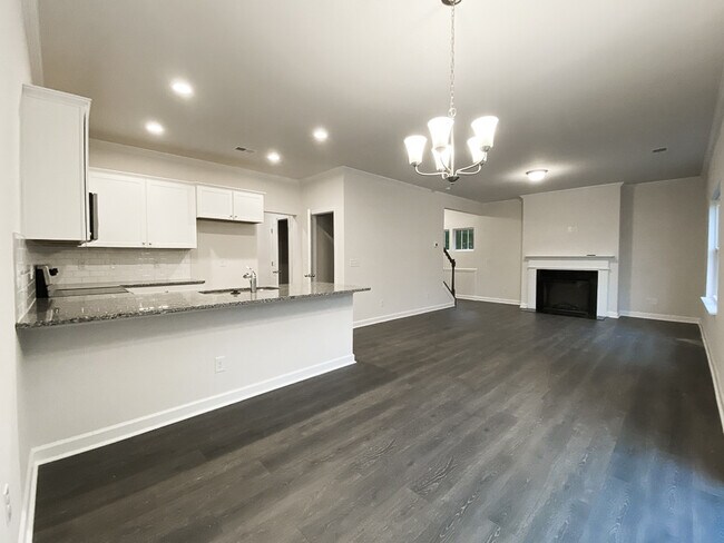 Foto del edificio - 4936 Rockwood Rd