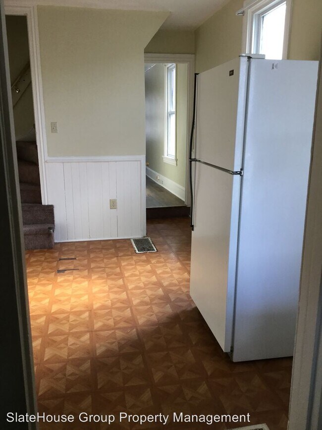Building Photo - 2 br, 1 bath House - 1010 Birch St,