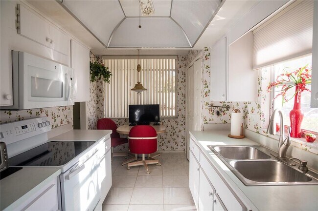 Foto del edificio - 2630 Pearce Dr