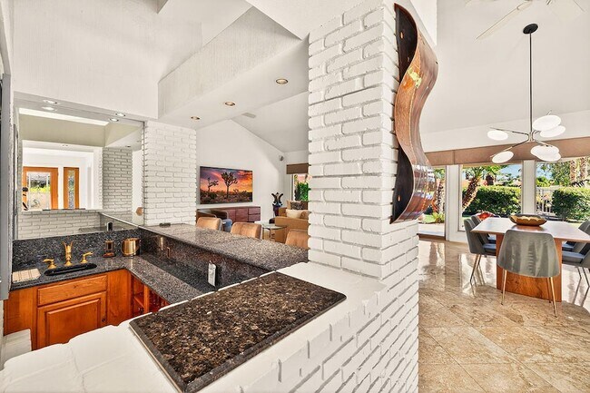 Foto del edificio - 45668 Pueblo Rd